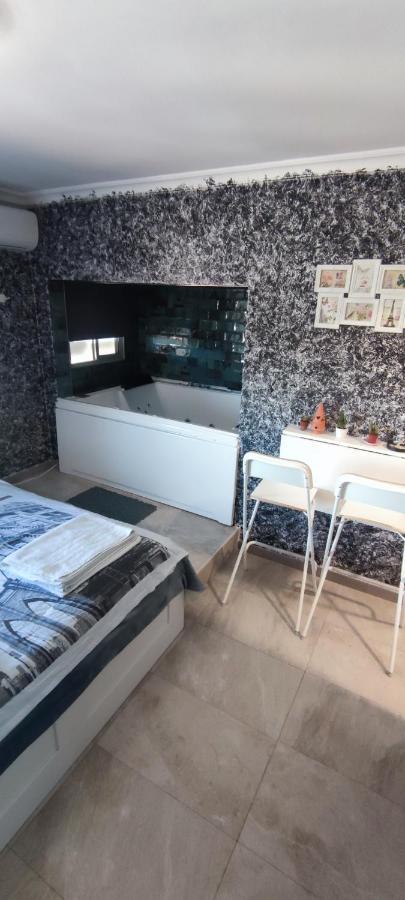 헤레스 Latorre Jacuzzi Jerez 아파트 외부 사진